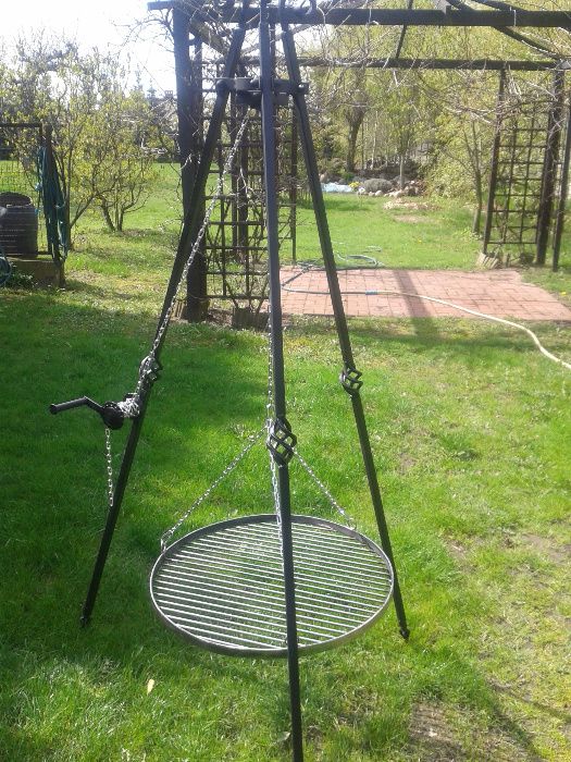 Grill trójnóg z rusztem i korbką 50cm gratis+łańcuch
