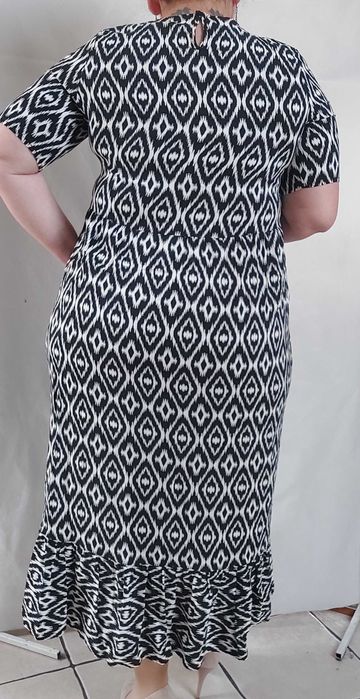 Jak nowa sukienka Kik Janina 44 tuszująca lekka Wiskoza