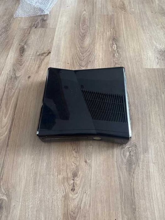 Microsoft Xbox 360 Slim
