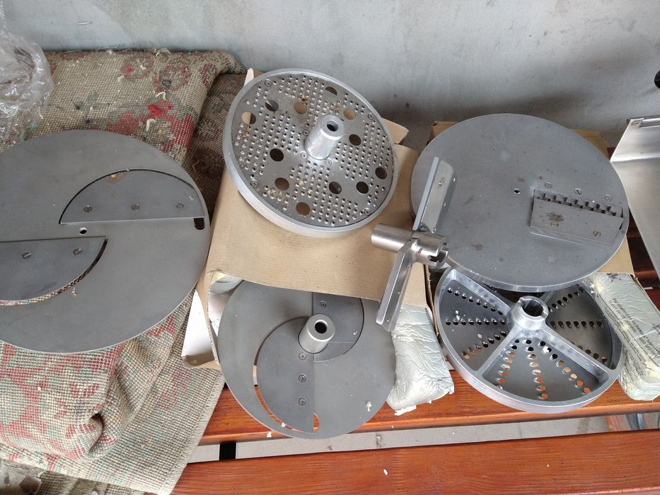 Слайсер тертка подрібнювач диски до універсального приводу