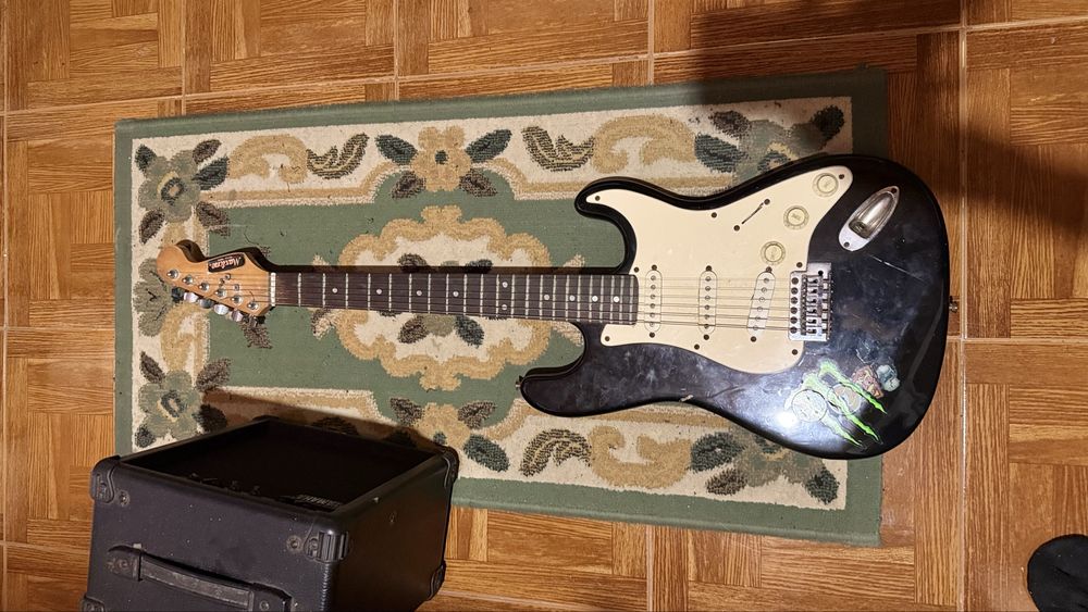 Guitarra Elétrica Maxtone