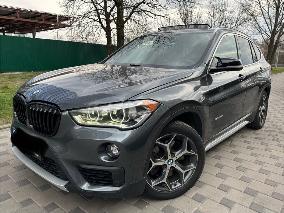 BMW X1