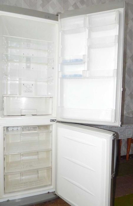 Сдам крупногабаритную 1-комнатную квартиру 44 квадратных метра 4 МКР