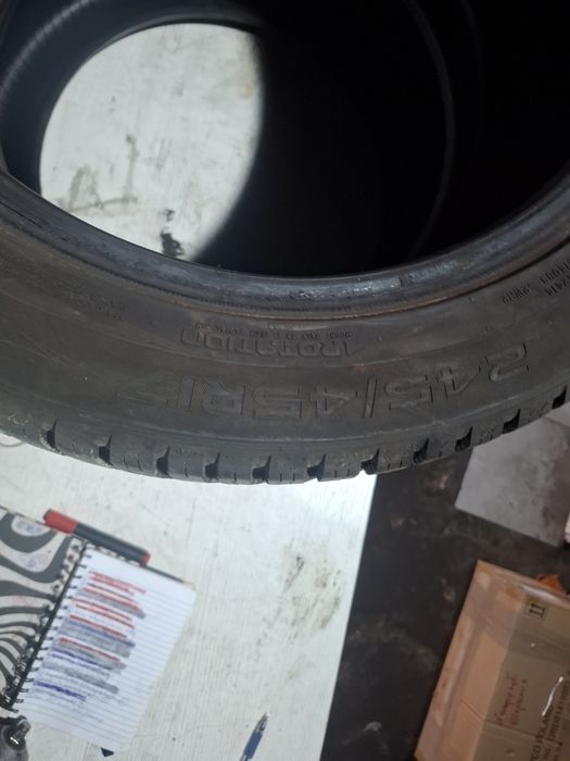 Opony 17 cali 245/45r17 wielosezonowe bdb stan