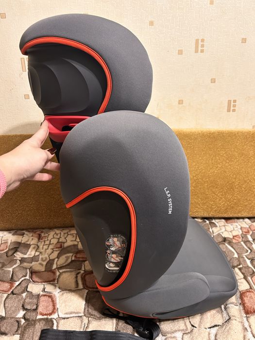 Автокрісло cybex solution b fix