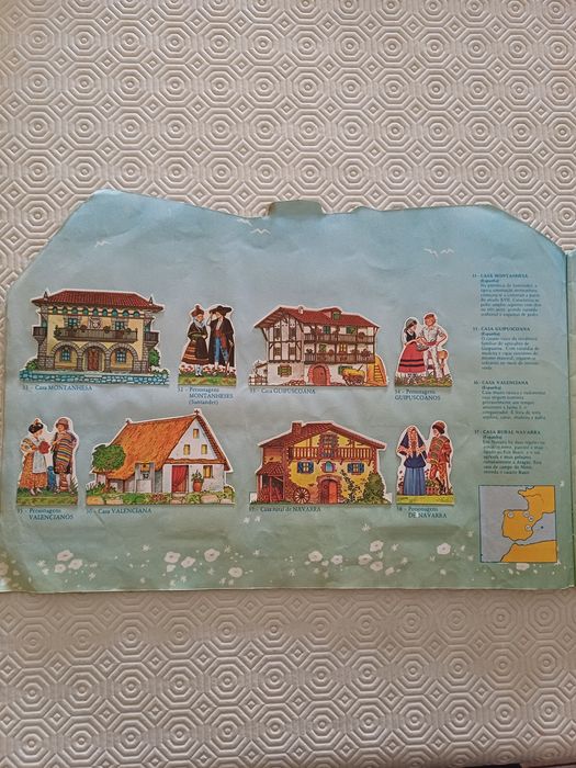 Caderneta antiga completa