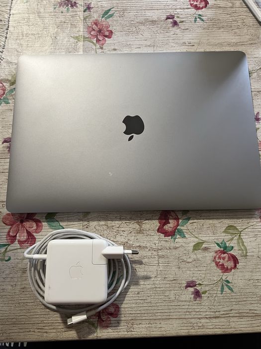MacBook Pro 2017