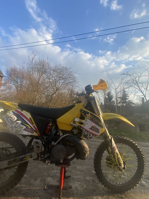 Suzuki RM250 2t 2000r.