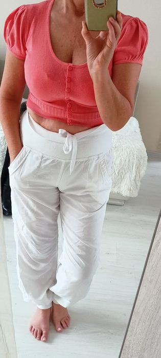 Krótki sweterek z Papaya