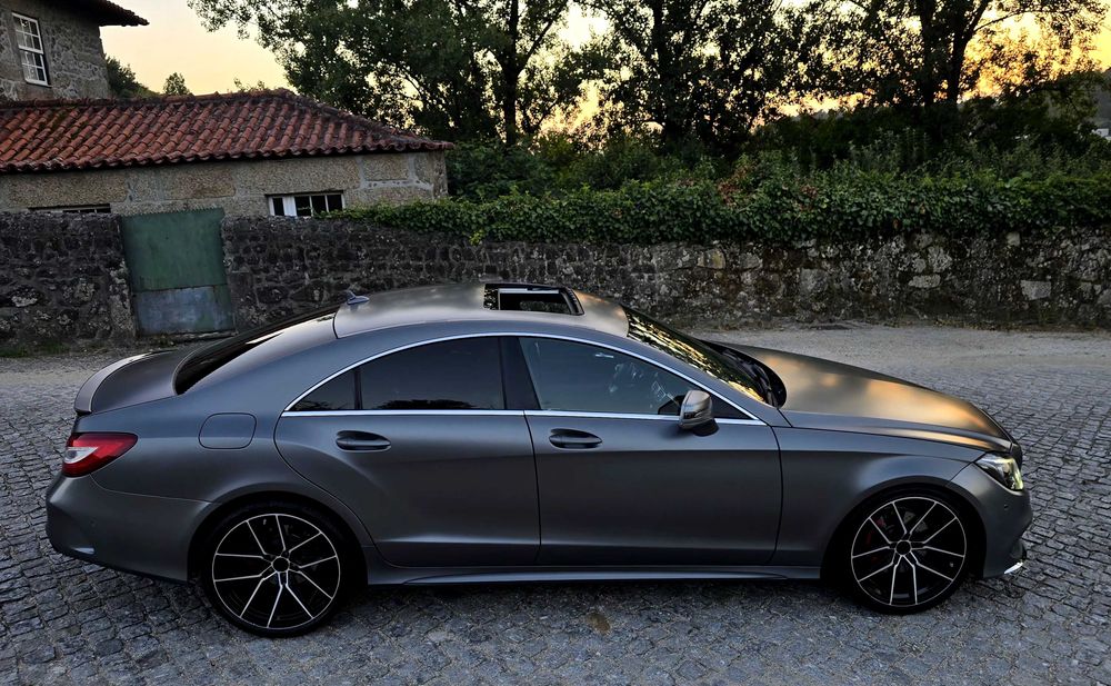 Mercedes-Benz CLS 220 — fotografia 12