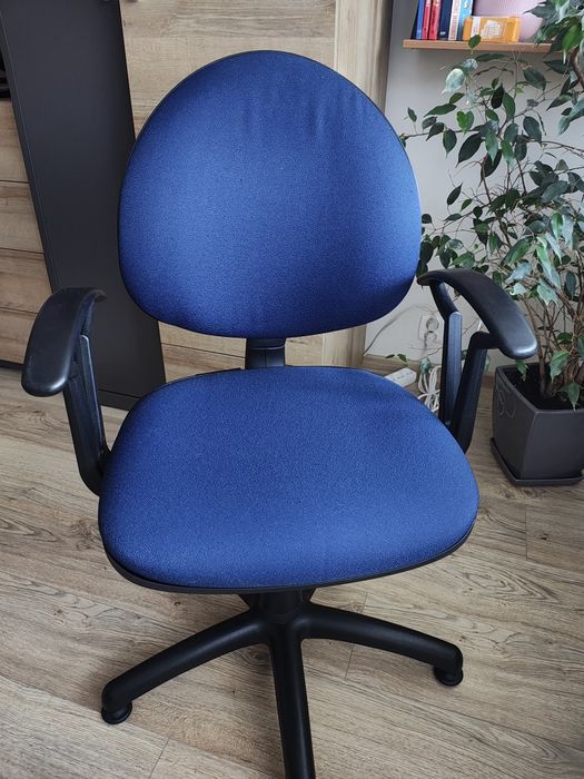 Krzesło obrotowe niebieskie dziecięce