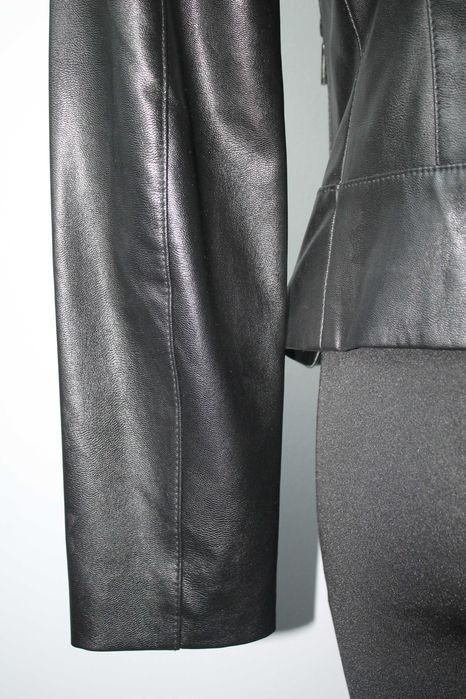 Armani Exchange kurtka ze skóry ekologicznej czarna rozmiar S