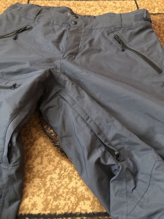 Чоловічі лижні штани,розмір Л  бренду Helly Hansen