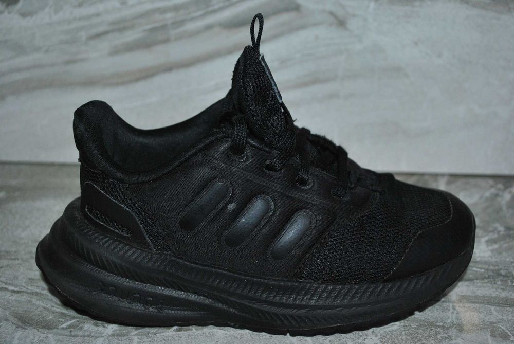 кроссовки adidas 28 р