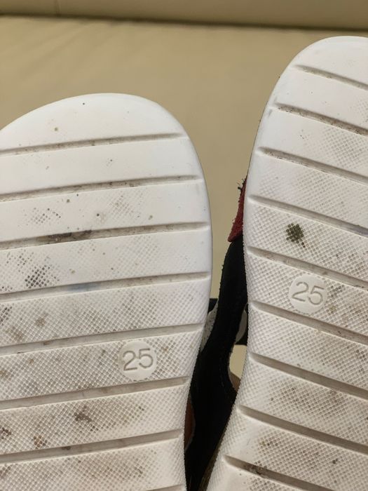 Босоніжки  шкіряні для хлопчика.