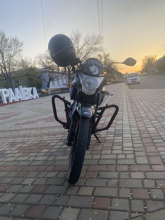 Продам Lifan лф 150 2е в хорошем состояние