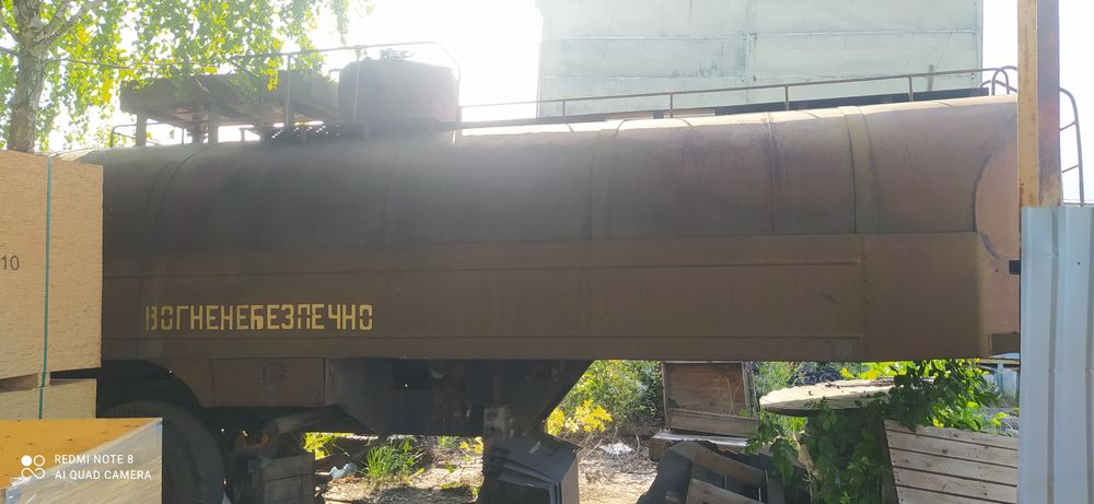 Бочка, ємність, напівпричіп цистерна, паливозаправник