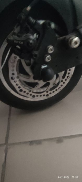 Продам электросамокат Crosser t4