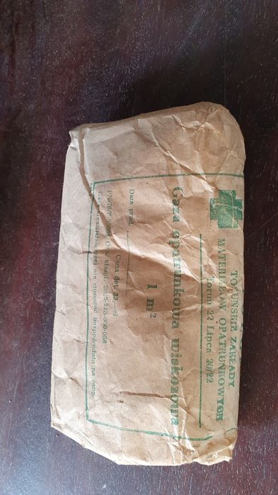 Gaza opatrunkowe z okresu PRL