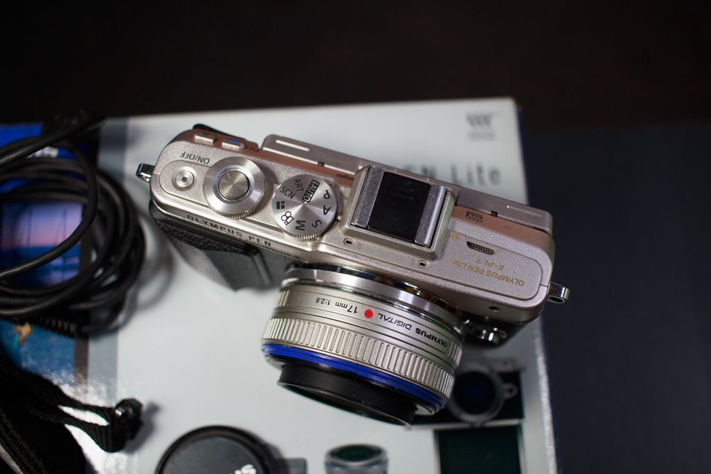 olympus pen f - купити фототехніку, відеотехніку - Ціна на OLX.ua