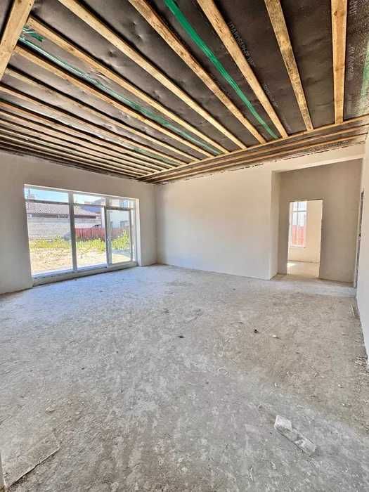 ВІТА- ПОШТОВА. Дом під оздоблення 85 кв м + 5 соток з ялинками. 99 500