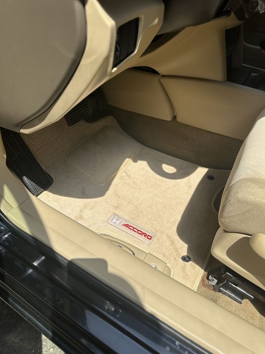 Продам Honda Accord 8 (USA version)