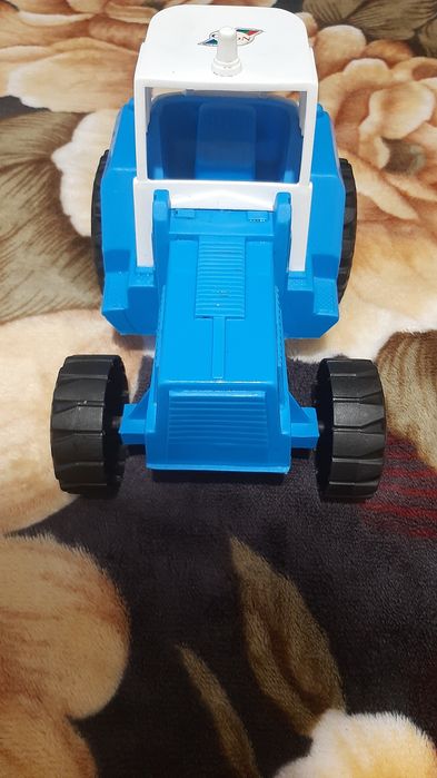 Машина іграшка трактор фірми Orion