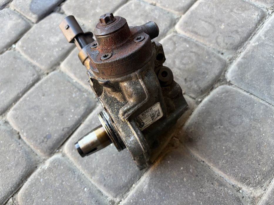 Pompa wtryskowa bmw e81 e82 e87 e88 x1 e84 123d 204km biturbo n47d20b
