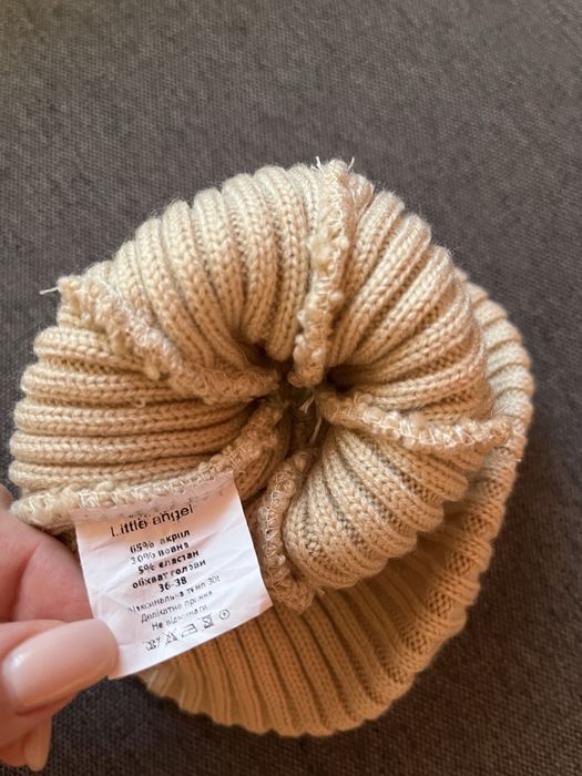 Шапочка з помпоном Little angel, 36-38 см