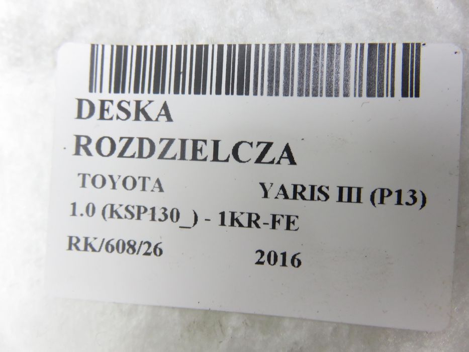 Deska Toyota Yaris III (p13)