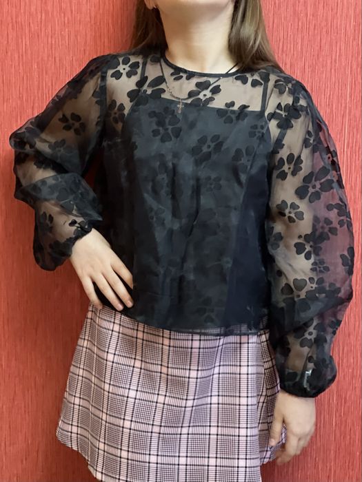 Блуза чорна 11-12 років