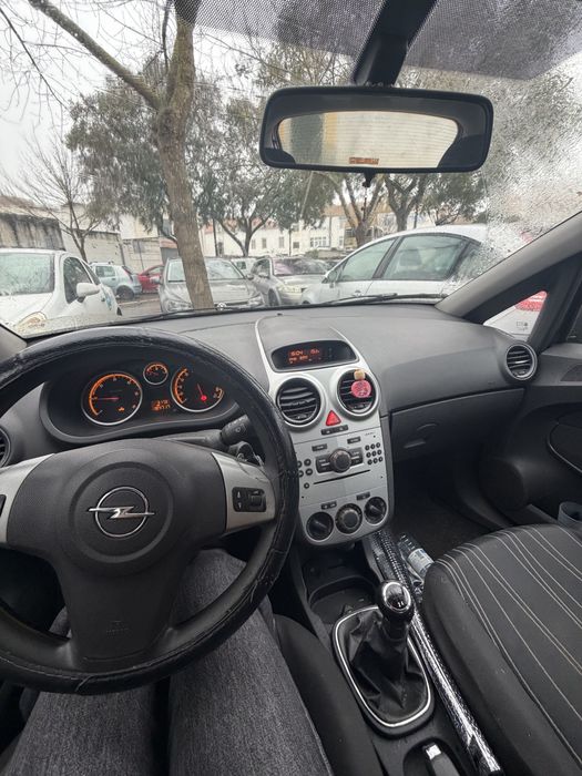 Carro opel corsa