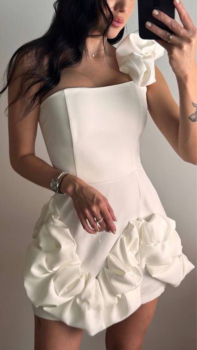 Сукня жіноча з воланами на одне плече. Сукня вечірня коктейльна сукня