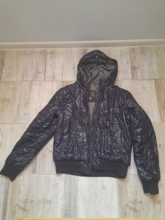 Куртки жіночі вживані