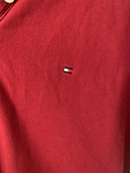 Футболка TOMMY HILFIGER.Розмір M жіночий.