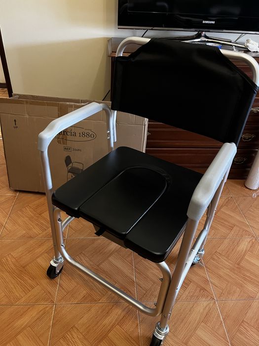 Cadeira de apoio duche