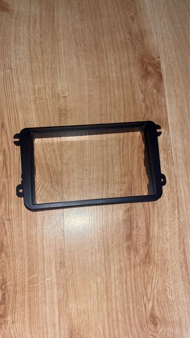 Radio 10” Android 15 / 4+64GB / 8 rdzeni + CarPlay/Android Auto +kamer