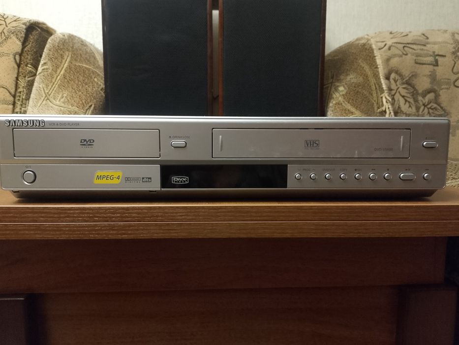 Samsung DVD-V5600