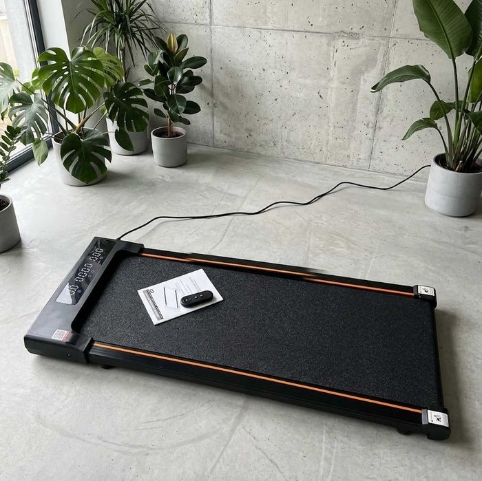Walking pad z nachyleniem 9% bieżnia elektryczna pod biurko 1-8 km/h MOCNA do 120 kg cicha pilot Akcesoria Treningowe NOWY GWARANCJA 24M + GRATIS