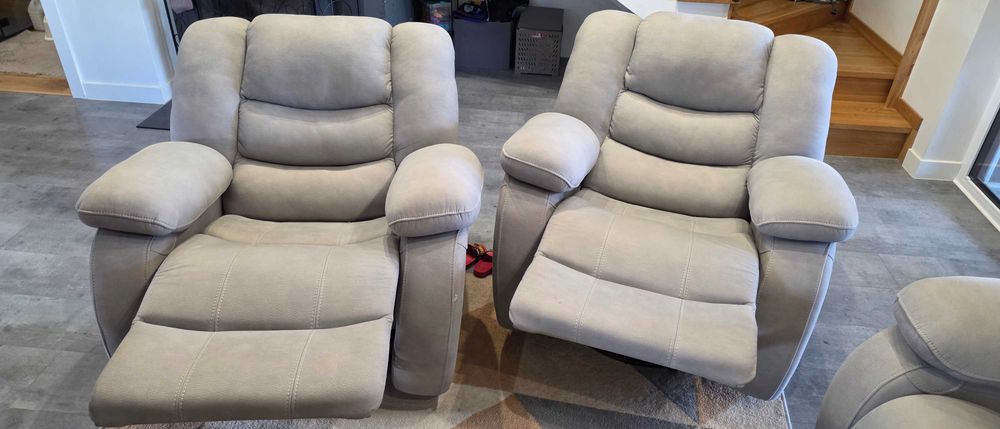 Zestaw KAOS POD funkcje RELAX (Sofa 3os. + 2 Fotele)