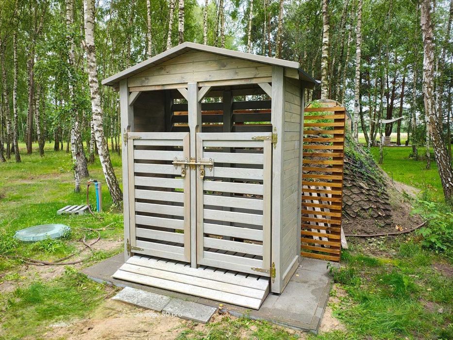 Wiata śmietnikowa drewniana 1,8x0,9m, zabudowa na kosz dach dwuspadowy