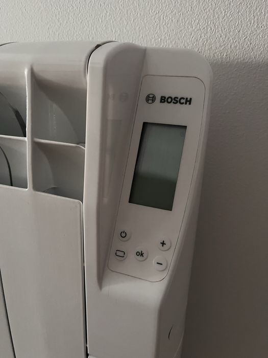 Emissor térmico FLUIDO BOSCH (painel digital)