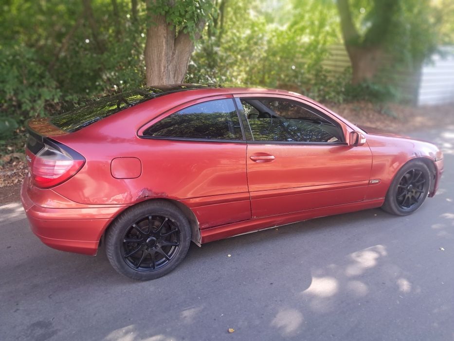Продам Mercedes Benz clk