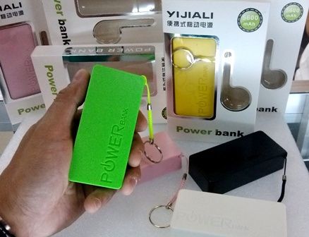 5600mah external battery universal charger - battery + cable64586094942082121