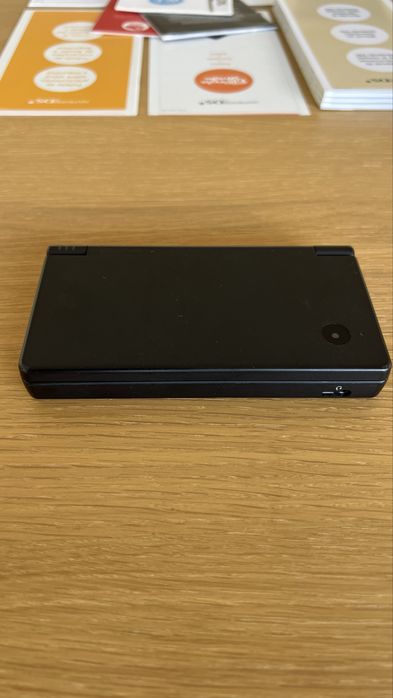 Nintendo DSI preta completa