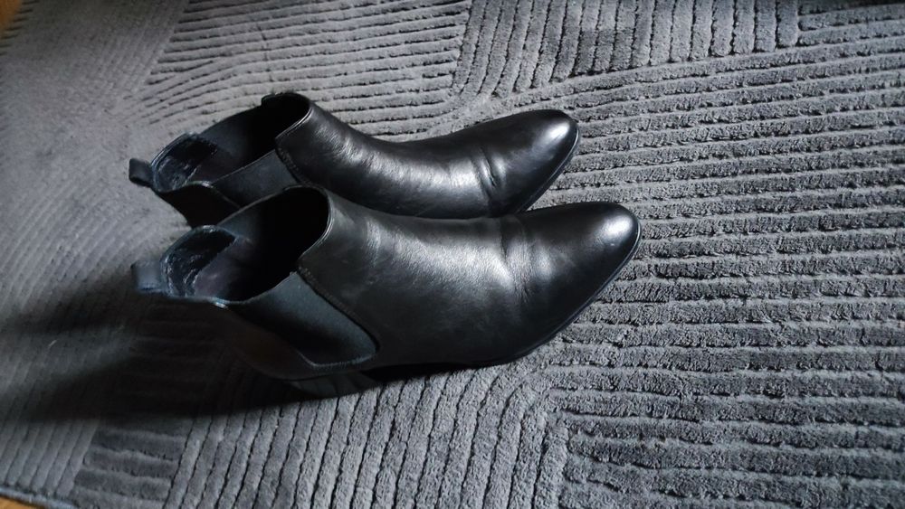 Botki damskie sztyblety buty Gino Rossi