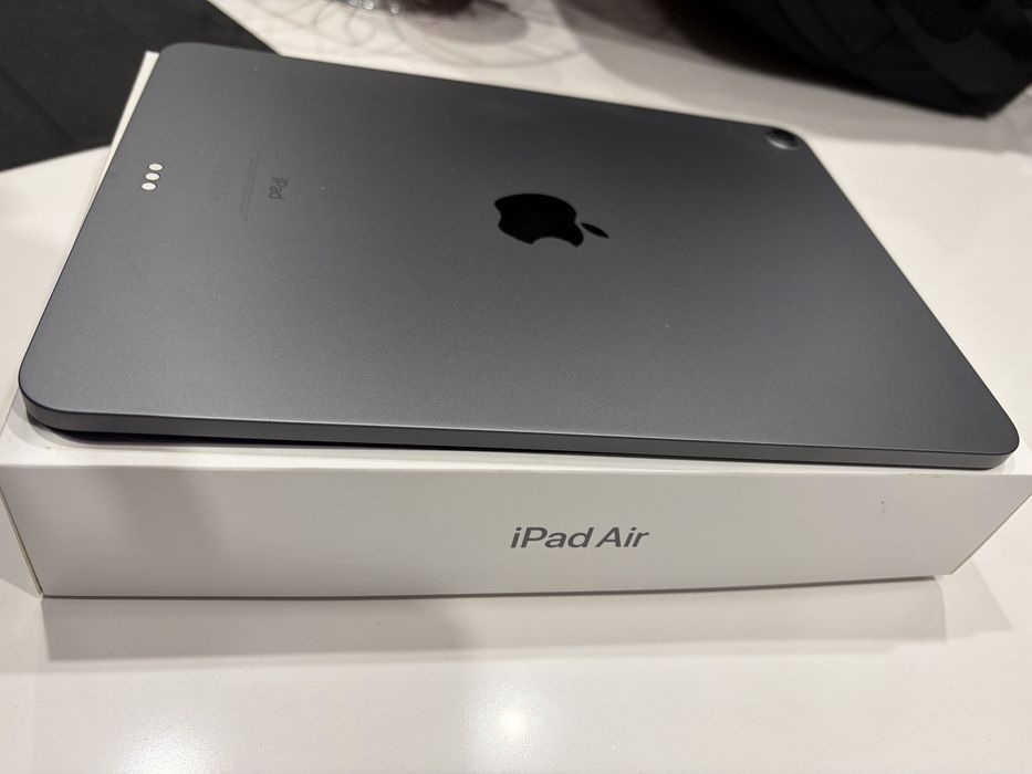 iPad Air 4 (2020) 64GB Wi-Fi Space Gray + caixa | Impecável