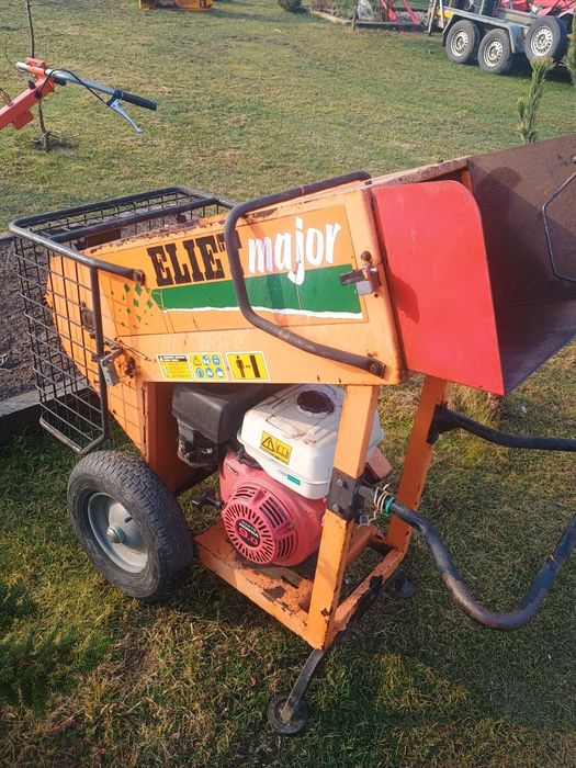 Wypożyczalnia koparka  łańcuchowa , zageszczarka   glebogryzarka sepa