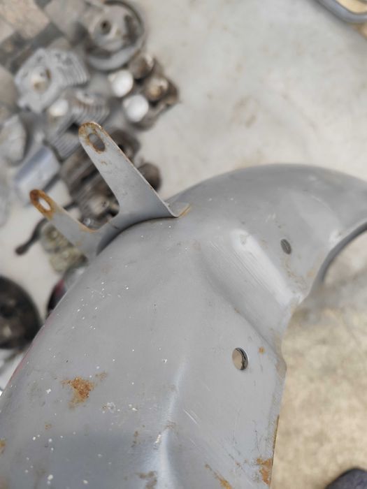 Центральная подножка на мотоцикл МТ