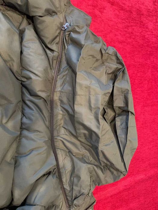 Двосторонній жилет Gap зі 100% гусячого пуху! Чудова якість і вигляд